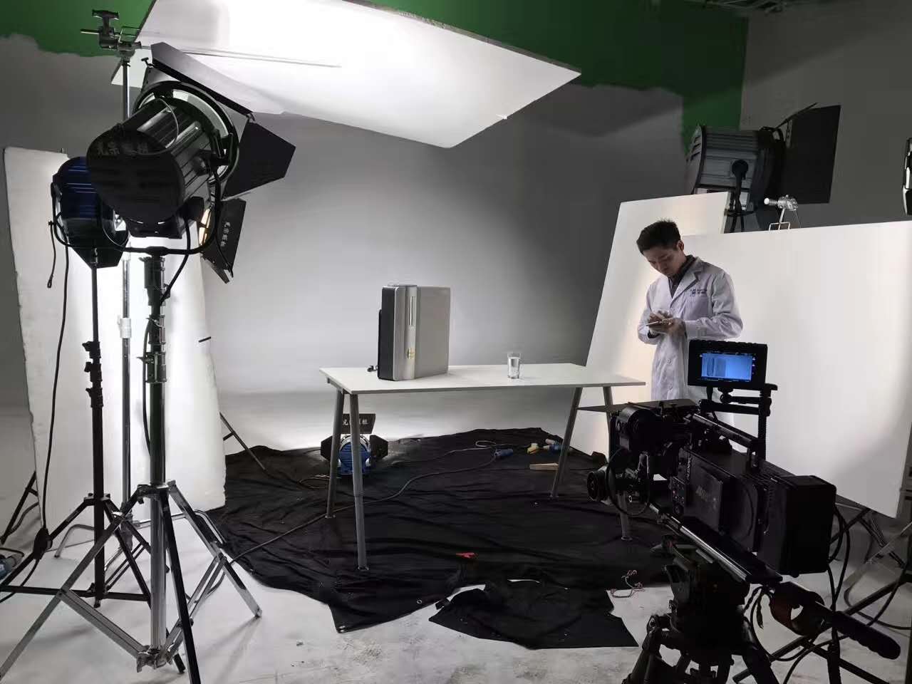 27.jpg